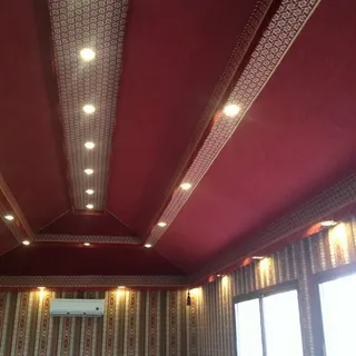 تركيب الخيام وبيوت الشعر بمكة